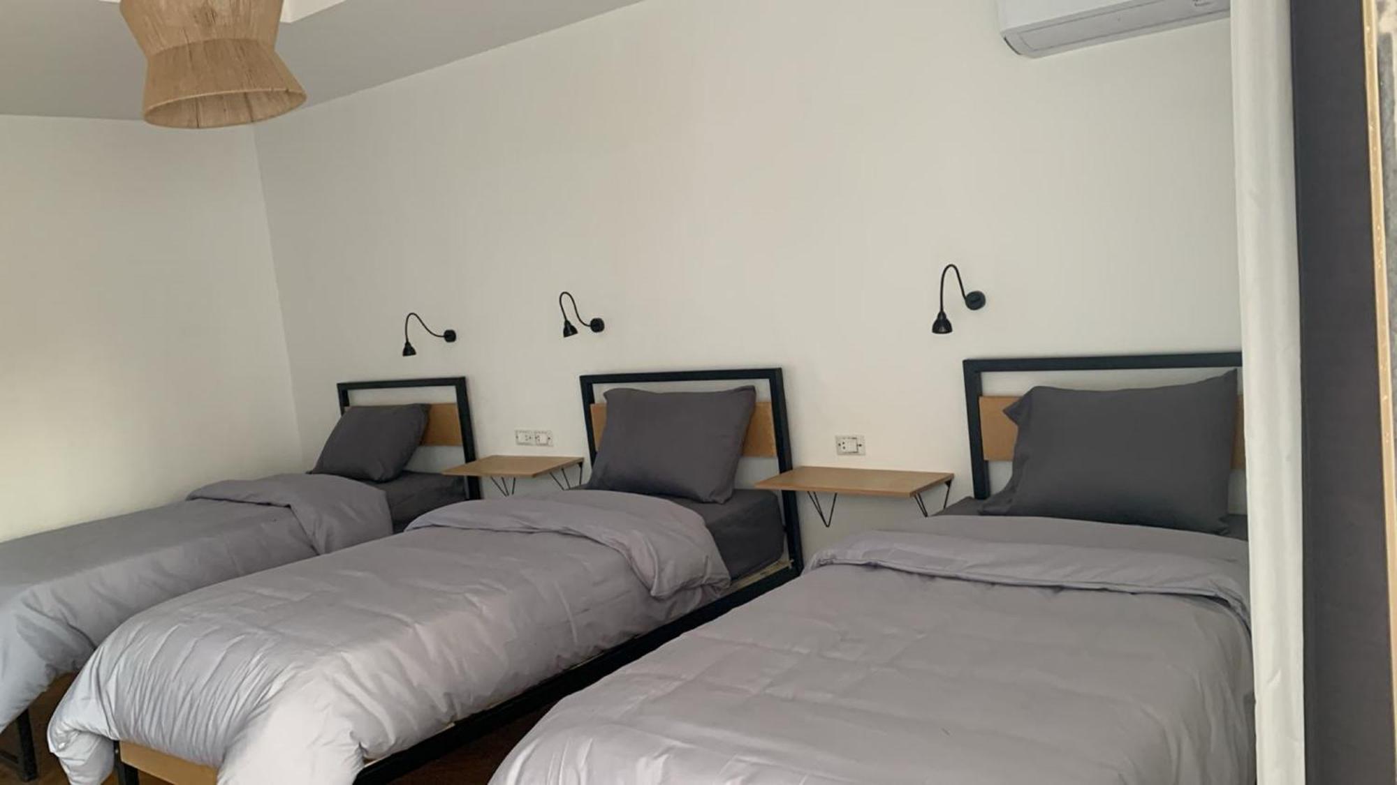 Pyramids Nights Hostel Kafret el-Gabal エクステリア 写真
