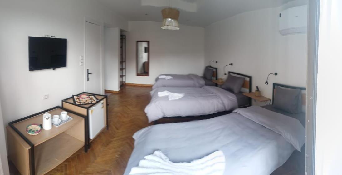 Pyramids Nights Hostel Kafret el-Gabal エクステリア 写真